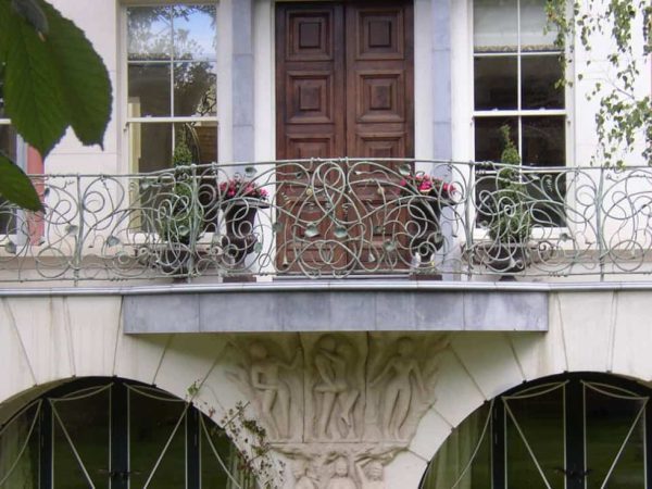 Burlington Road | Private Client | Balconies