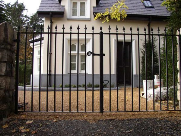 Portland House | Entrance Gates